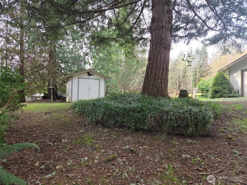 Property photo for 4725 272nd Avenue Ne, Redmond photo 39
