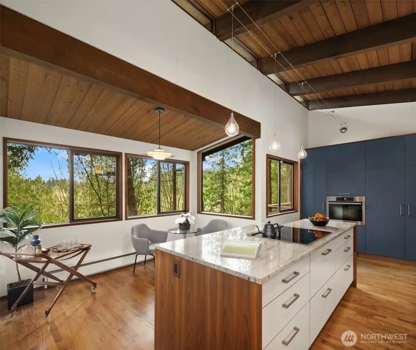 Property photo for 635 Nw 178th Place, Shoreline photo 18