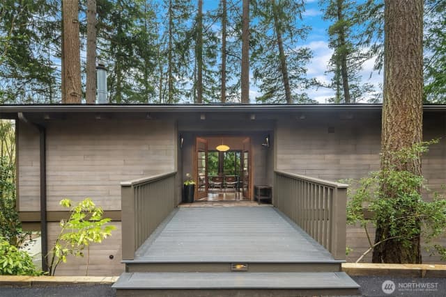 Property photo for 635 Nw 178th Place, Shoreline
