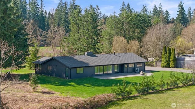 Property photo for 27824 Se 224th Street, Maple Valley photo 3