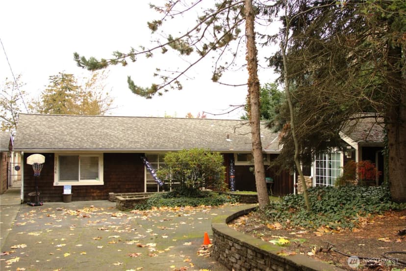 Property photo for 11644 Ne 80th Street, Kirkland photo 18