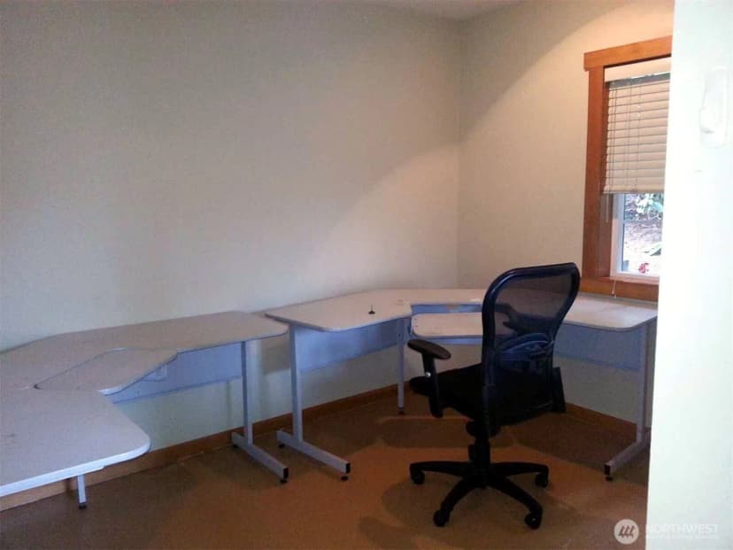 Property photo for 11644 Ne 80th Street, Kirkland photo 8