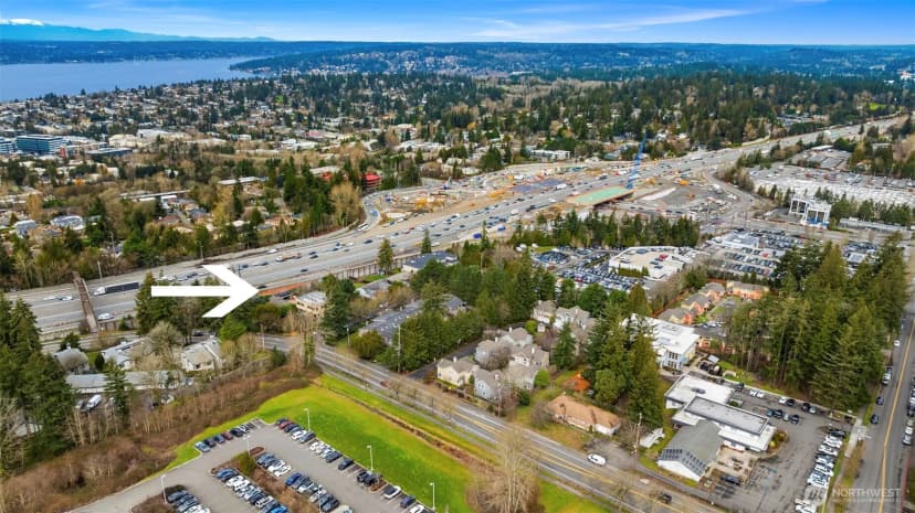Property photo for 11644 Ne 80th Street, Kirkland photo 15