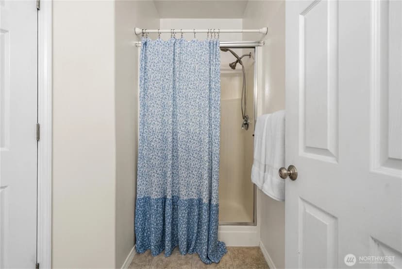 Property photo for 1506 Sw 33rd Ave Ct Avenue Ct Sw, Puyallup photo 17