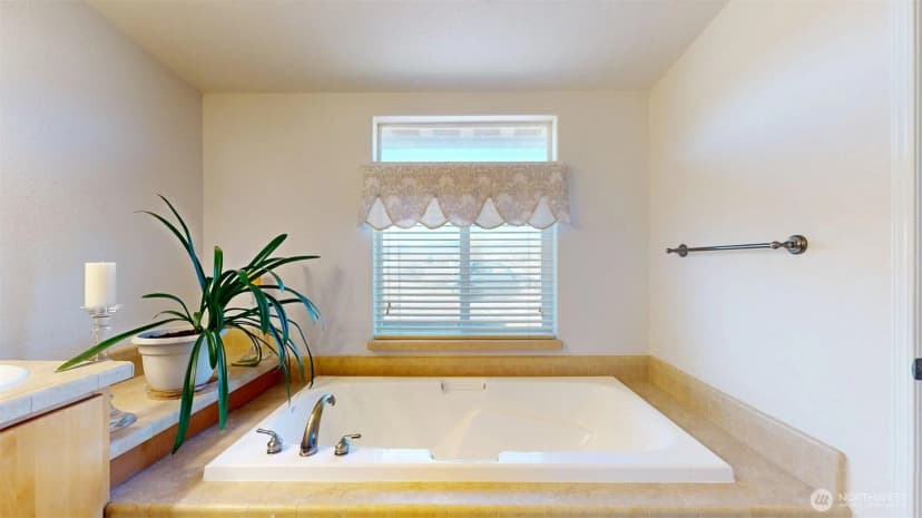 Property photo for 32 Valley View Drive, Tonasket photo 25