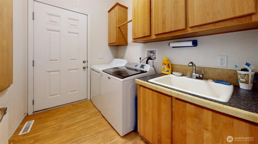 Property photo for 32 Valley View Drive, Tonasket photo 31