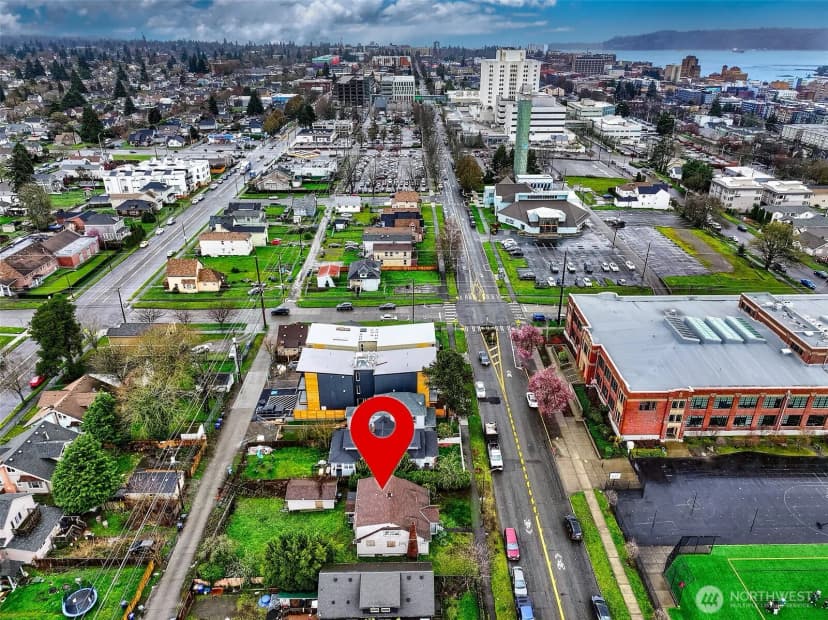 Property photo for 2120 S J Street, Tacoma photo 5