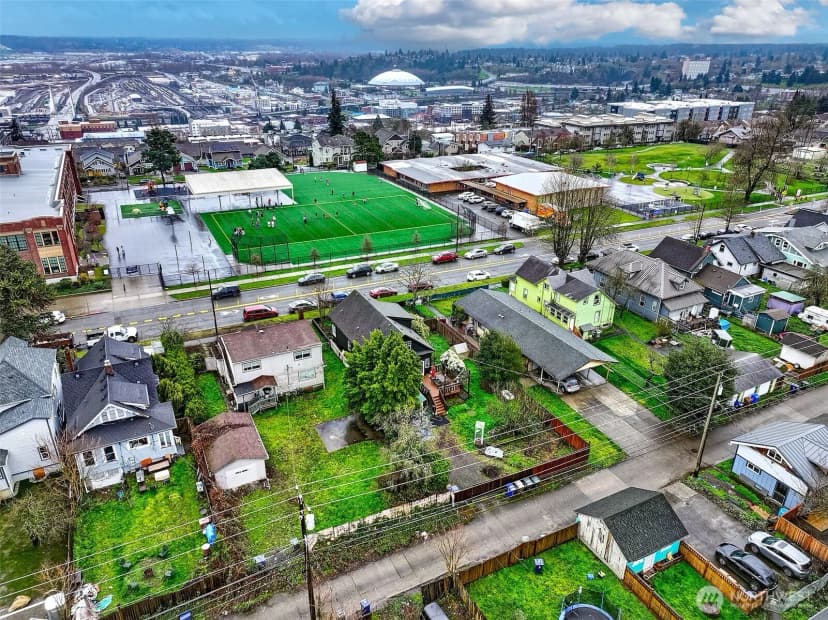 Property photo for 2120 S J Street, Tacoma photo 9