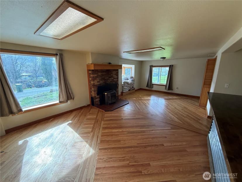 Property photo for 649 5th Avenue N, Okanogan photo 21