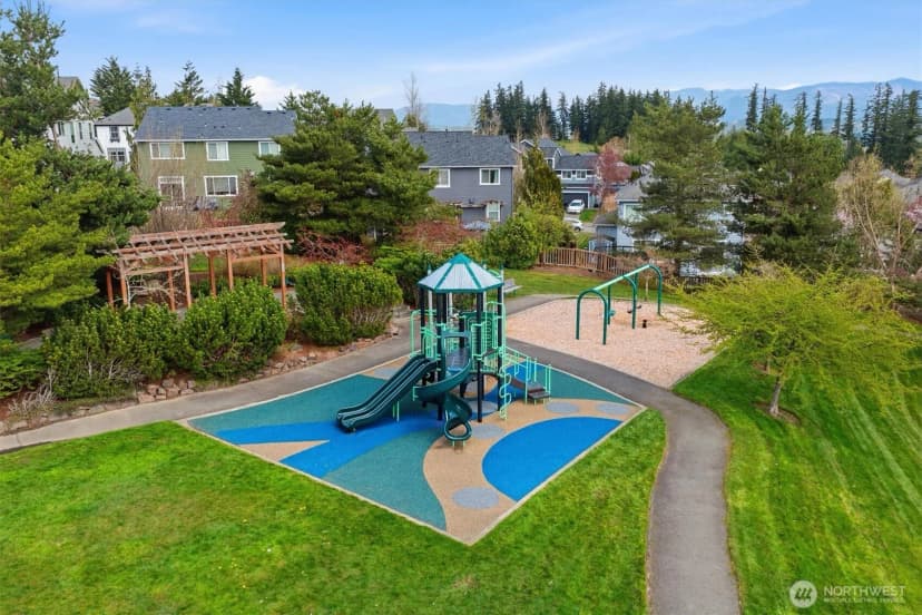 Property photo for 7709 Greenridge Court Se, Snoqualmie photo 29