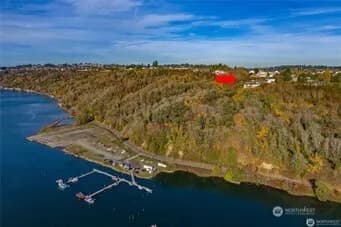 Property photo for 1416 Browns Point Boulevard Ne, Tacoma photo 2