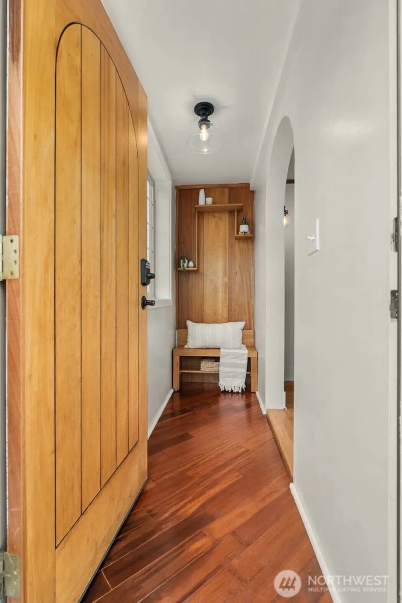 Property photo for 5009 S Alaska Street, Seattle photo 3