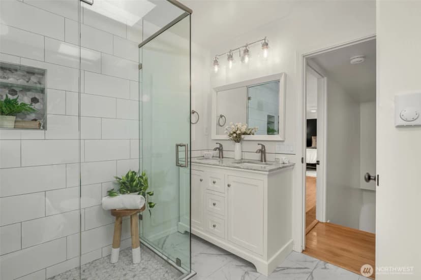 Property photo for 5009 S Alaska Street, Seattle photo 18