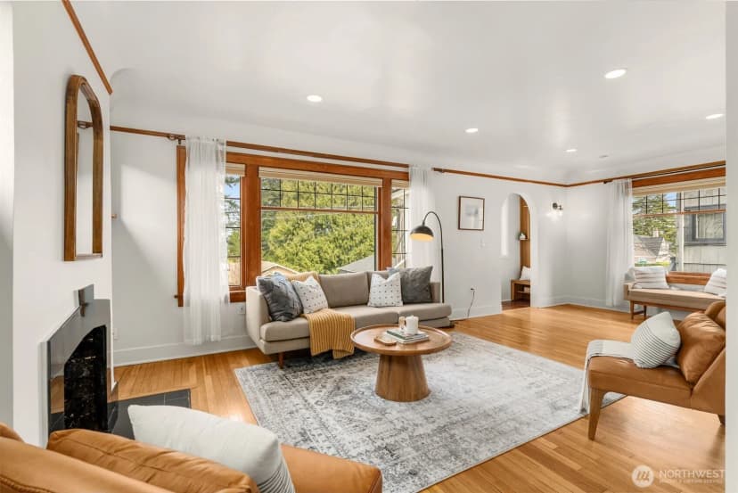 Property photo for 5009 S Alaska Street, Seattle photo 6