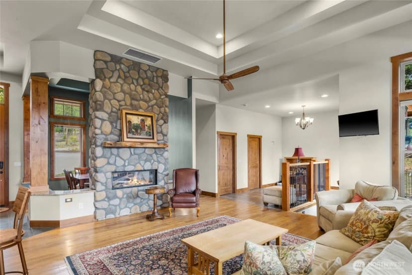 Property photo for 421 Meadow Ridge Drive, Cle Elum photo 7