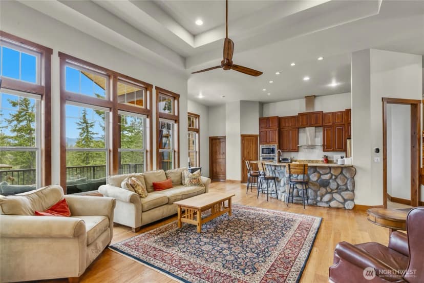 Property photo for 421 Meadow Ridge Drive, Cle Elum photo 8