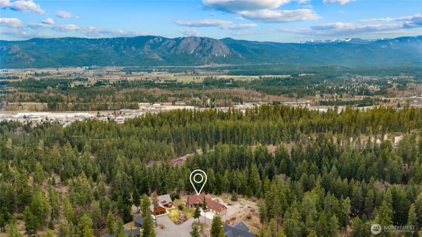 Property photo for 421 Meadow Ridge Drive, Cle Elum photo 2