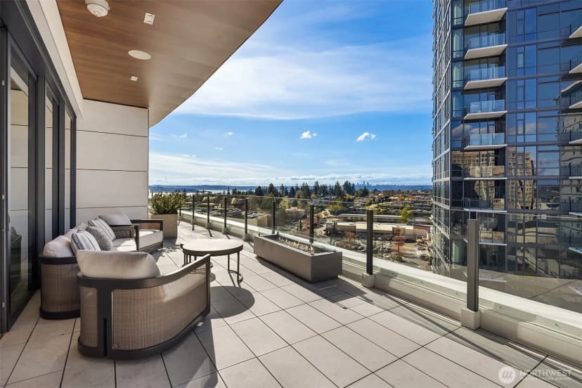 Property photo for 838 Avenue Square Ne #1701, Bellevue photo 15