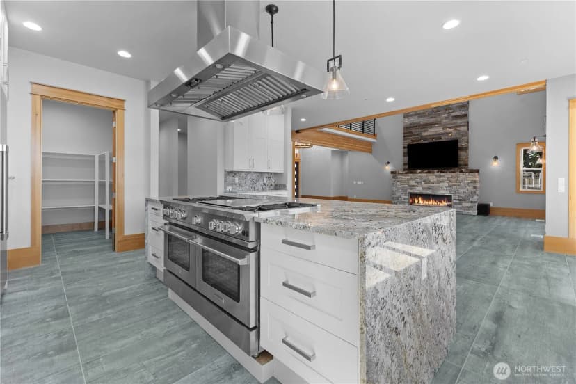 Property photo for 1024 184th Avenue Ct E, Lake Tapps photo 19