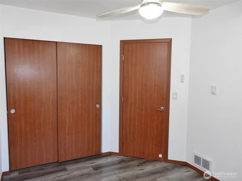 Property photo for 500 Chenois Avenue Ne, Ocean Shores photo 32