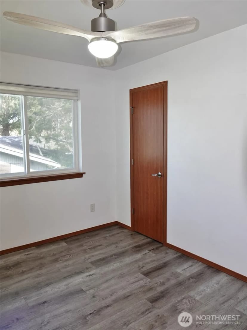 Property photo for 500 Chenois Avenue Ne, Ocean Shores photo 31