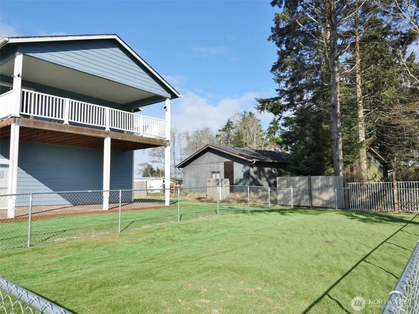 Property photo for 500 Chenois Avenue Ne, Ocean Shores photo 12