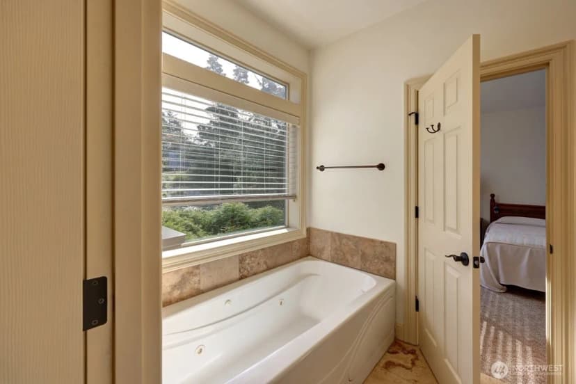 Property photo for 23310 J Street, Ocean Park photo 23