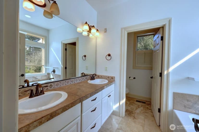Property photo for 23310 J Street, Ocean Park photo 22