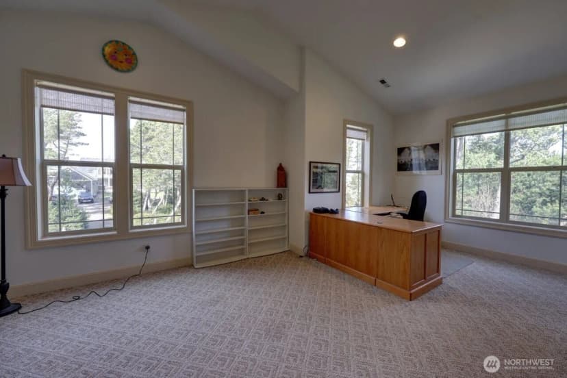 Property photo for 23310 J Street, Ocean Park photo 26