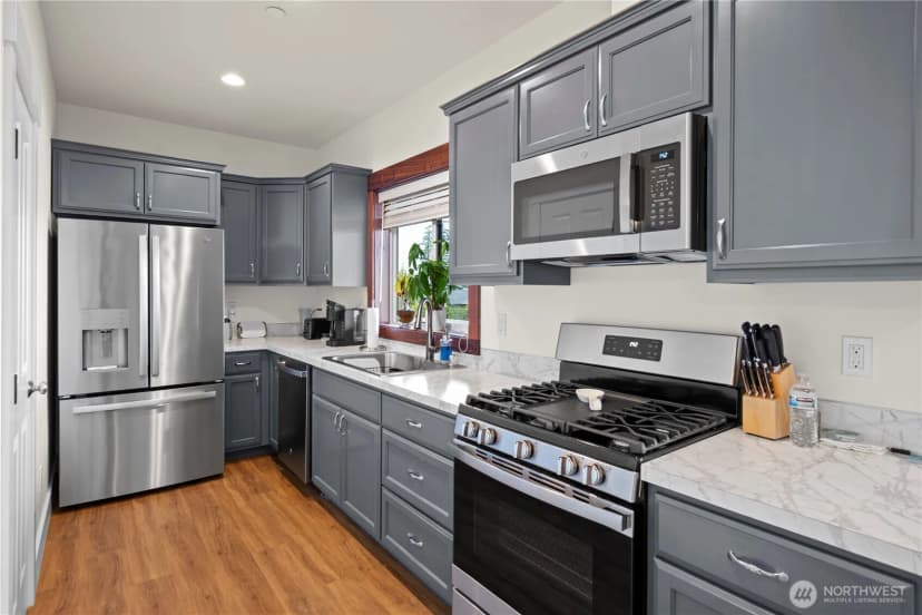 Property photo for 3803 W 2nd Street, Anacortes photo 32