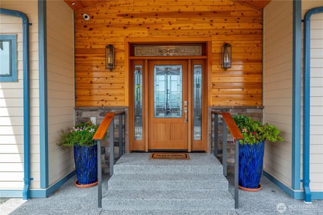 Property photo for 3803 W 2nd Street, Anacortes photo 5