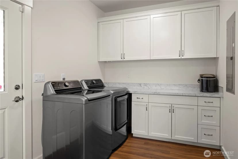 Property photo for 3803 W 2nd Street, Anacortes photo 17