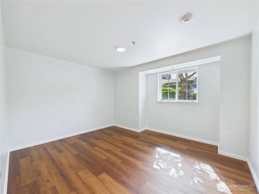 Property photo for 11002 Se Petrovitsky Road #i102, Renton photo 14
