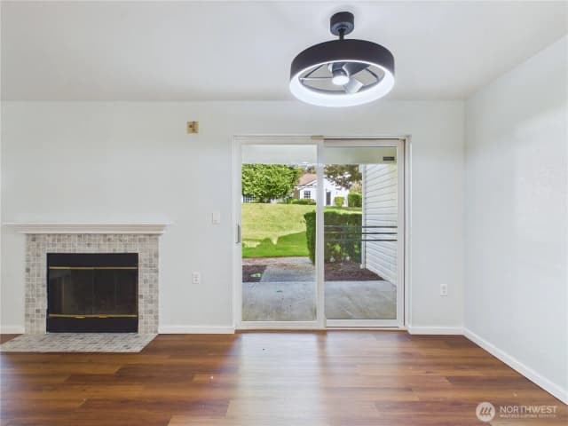 Property photo for 11002 Se Petrovitsky Road #i102, Renton photo 4