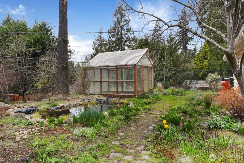 Property photo for 19413 88th Avenue W, Edmonds photo 20