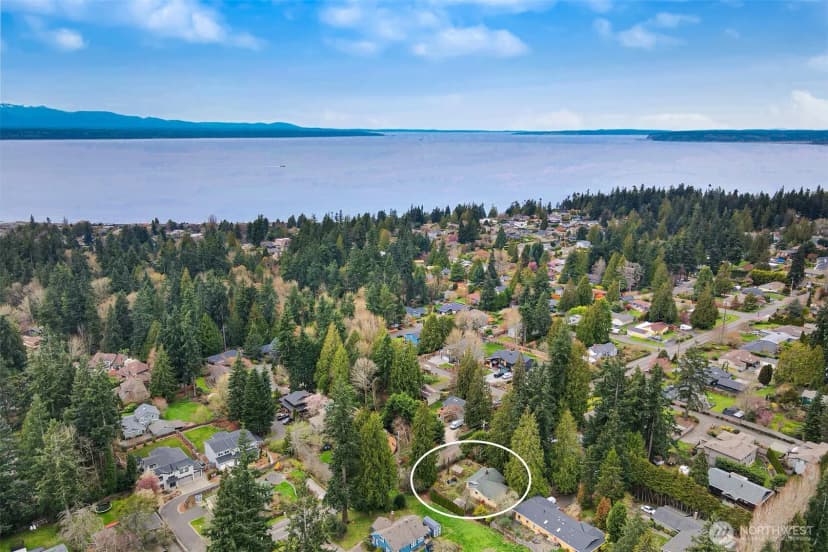 Property photo for 19413 88th Avenue W, Edmonds photo 29