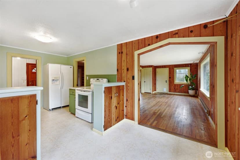 Property photo for 19413 88th Avenue W, Edmonds photo 9