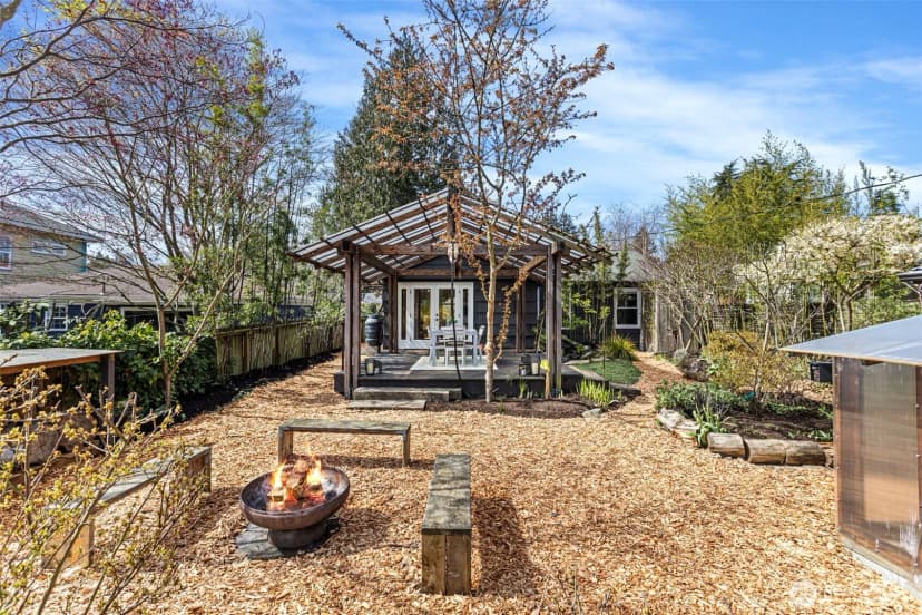 Property photo for 3812 50th Avenue Sw, Seattle photo 28