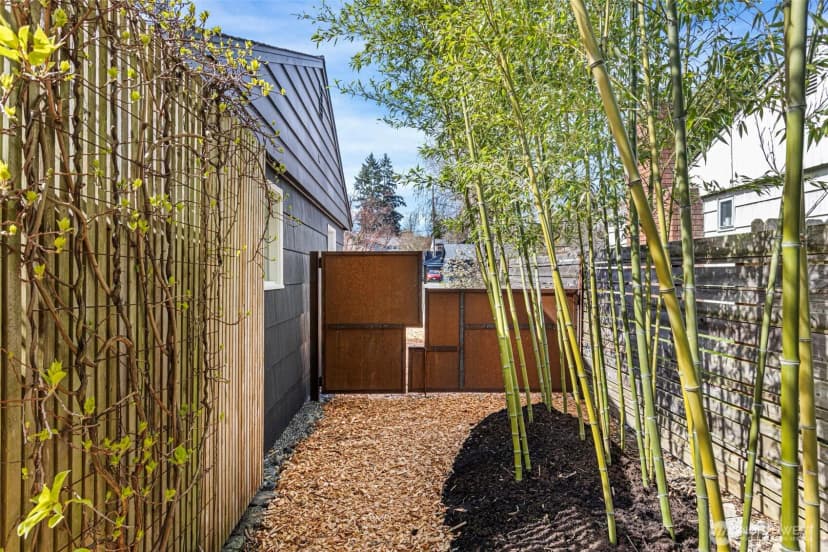 Property photo for 3812 50th Avenue Sw, Seattle photo 34