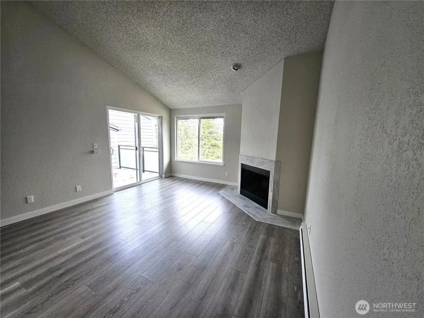 Property photo for 2611 Ne 4th #234, Renton photo 6