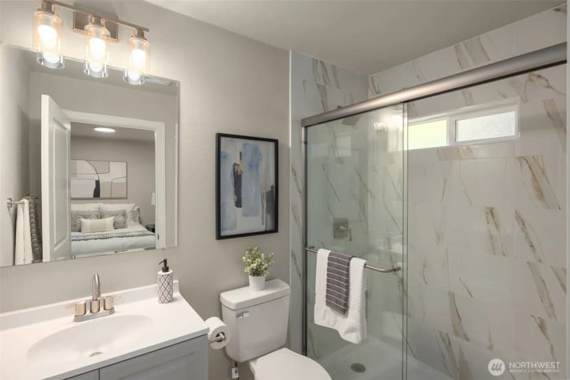 Property photo for 12041 S 56th Place, Seattle photo 10