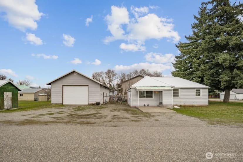 Property photo for 714 Madison Avenue, South Cle Elum photo 2