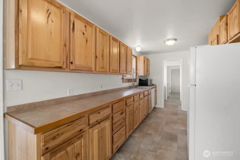 Property photo for 714 Madison Avenue, South Cle Elum photo 16