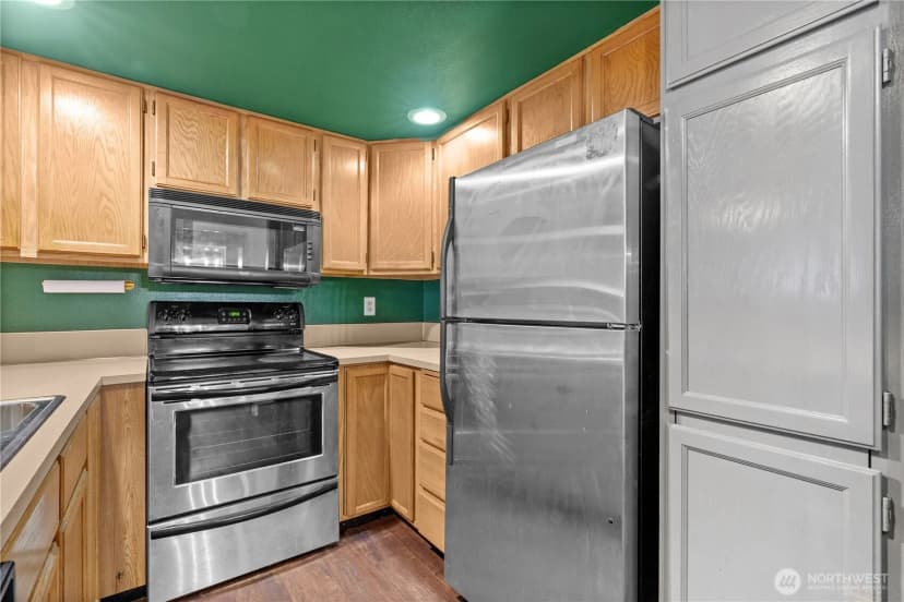 Property photo for 110 Sw 116th Street #a13, Seattle photo 10