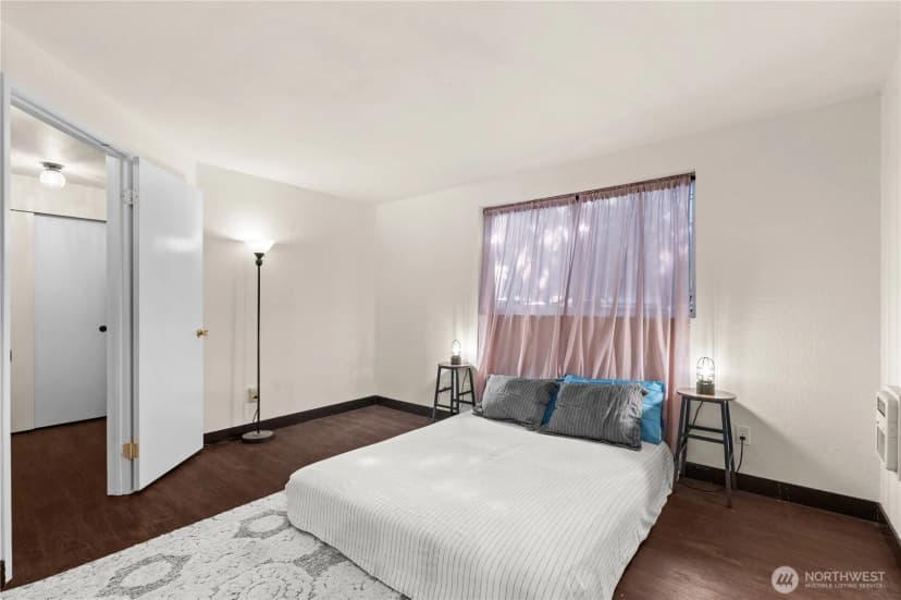 Property photo for 110 Sw 116th Street #a13, Seattle photo 12