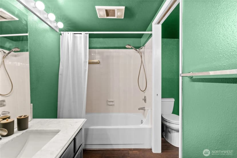 Property photo for 110 Sw 116th Street #a13, Seattle photo 16