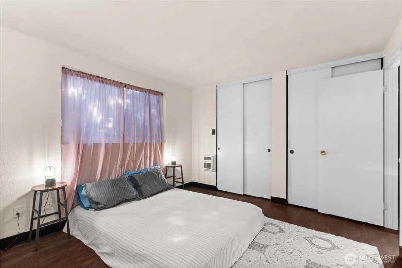 Property photo for 110 Sw 116th Street #a13, Seattle photo 11