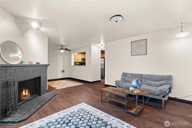 Property photo for 110 Sw 116th Street #a13, Seattle photo 4