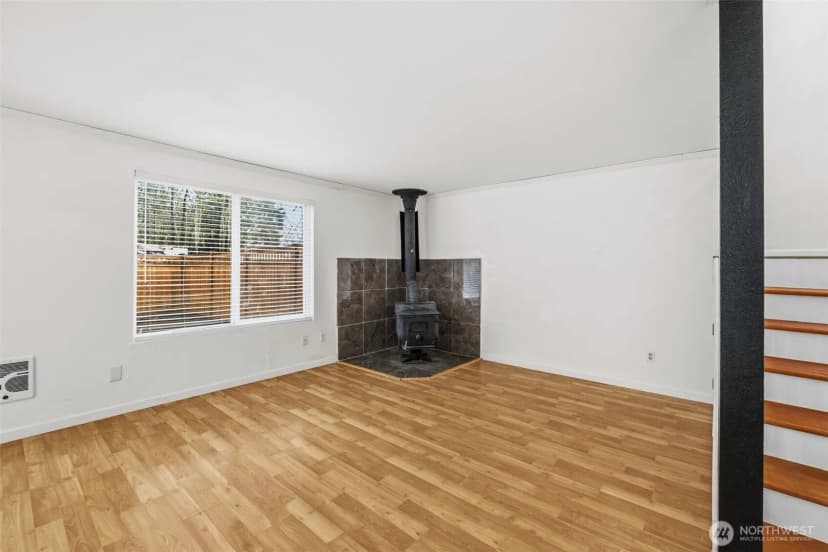 Property photo for 24856 145th Lane Se, Kent photo 6
