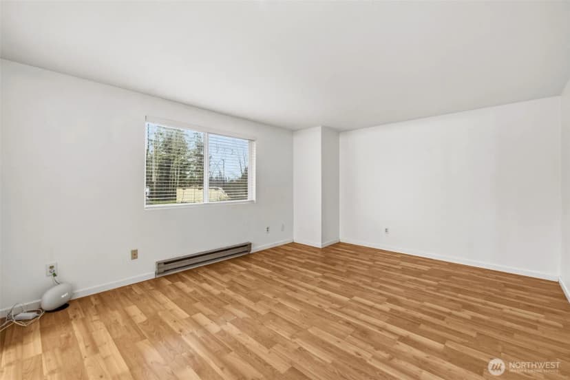 Property photo for 24856 145th Lane Se, Kent photo 22